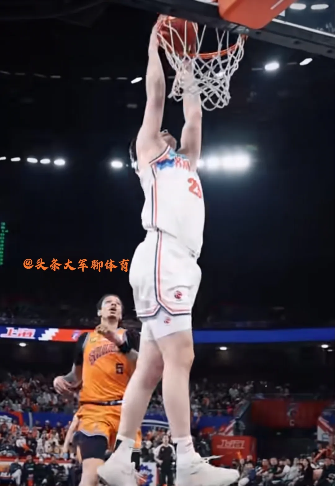 新疆广汇关键时刻扳平良机，志在CBA季后赛名次提升，气氛紧张，年轻球员得到机会的简单介绍-爱游戏网页版