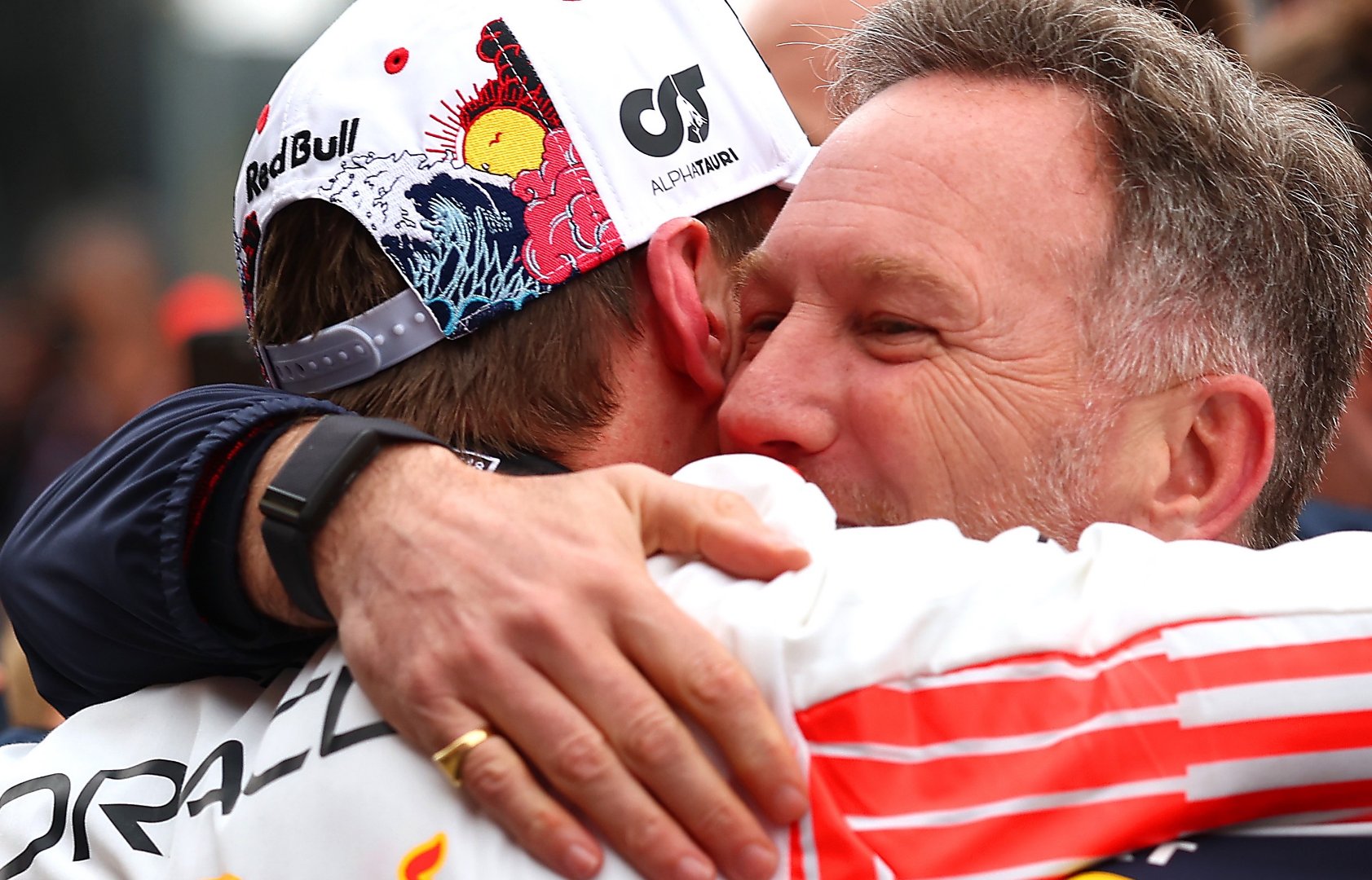 包含集结日阿斯顿维拉备战意大利杯，队长鼓劲细节曝光，目标明确，资深球员宣示担当的词条-爱游戏体育平台